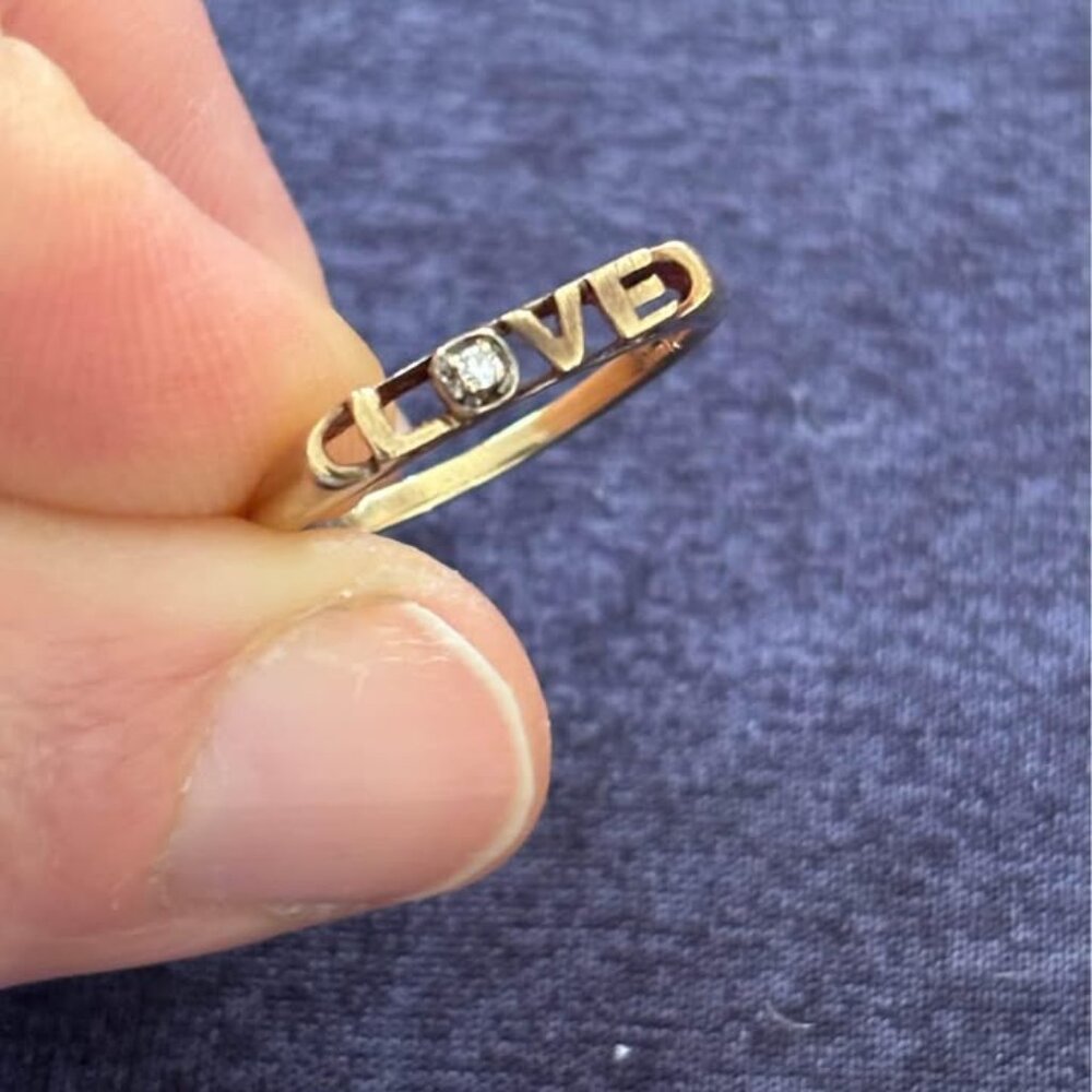 10K Solid Yellow Gold Diamond Ring Size 5